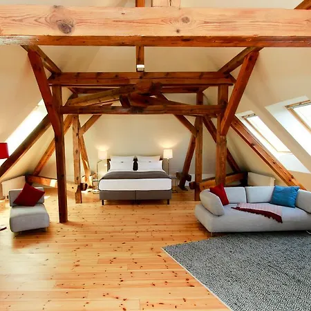 Bahnhof Werder Apartment *